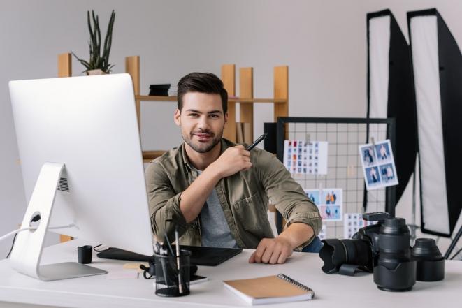 Los mejores diseñadores gráficos y qué aprender de cada uno de ellos | ESDESIGN Los mejores diseñadores gráficos y qué aprender de cada uno de ellos | ESDESIGN