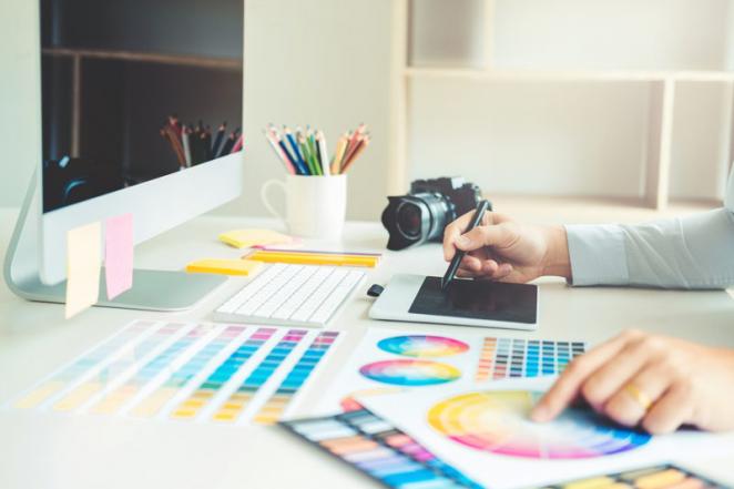 Los 5 mejores diseñadores gráficos del momento | ESDESIGN Los 5 mejores diseñadores gráficos del momento | ESDESIGN