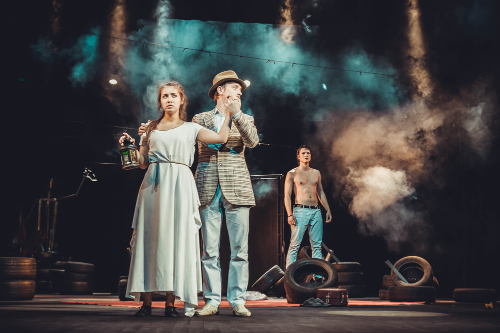La dirección de arte en teatro y sus diferencias con el cine