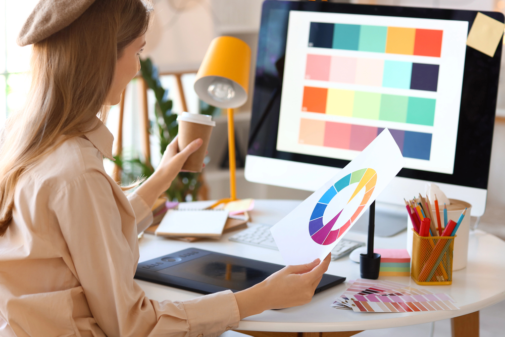 funciones de un diseñador gráfico