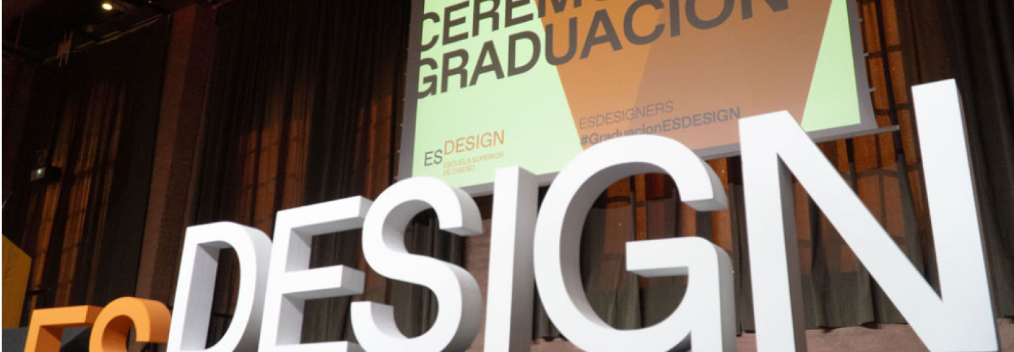 ESDESIGN Celebra la primera Graduación presencial en la Antiga Fàbrica Estrella Damm ESDESIGN Celebra la primera Graduación presencial en la Antiga Fàbrica Estrella Damm