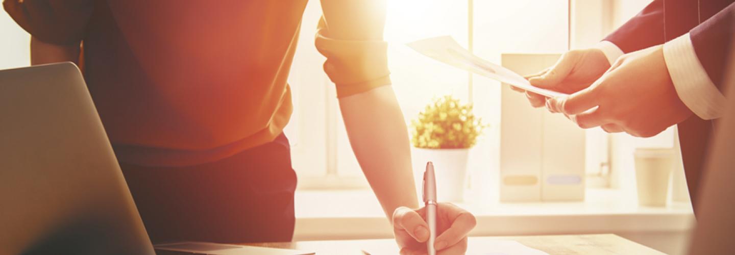 estrategia-de-branding-esto-tienes-que-hacer-para-construir-marca-1.jpg estrategia-de-branding-esto-tienes-que-hacer-para-construir-marca-1.jpg