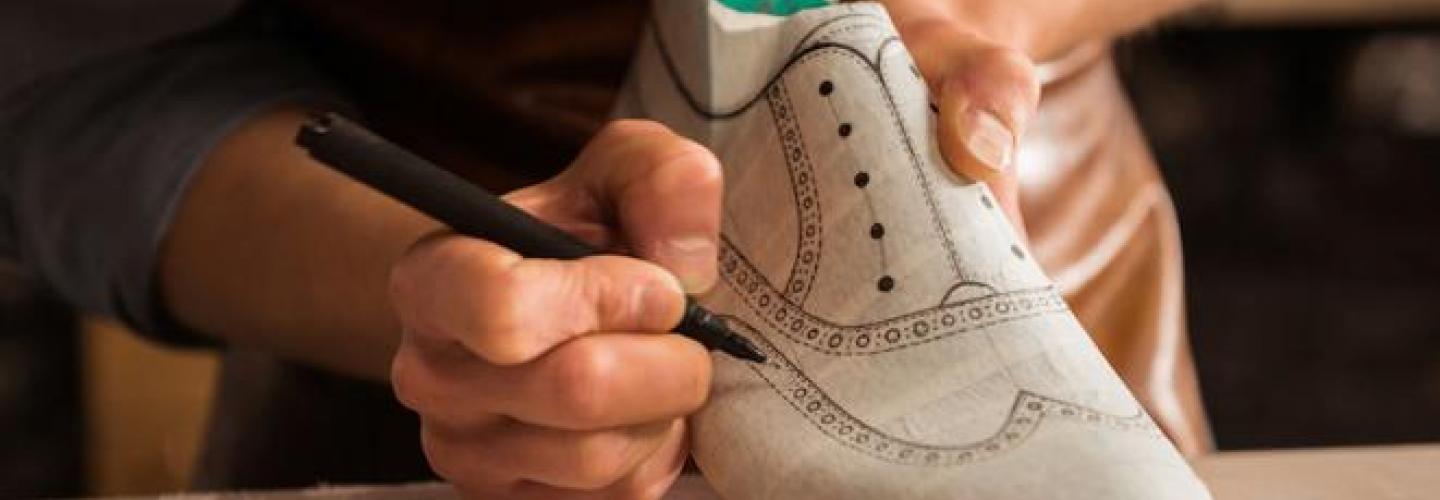 que-se-trabaja-en-un-curso-de-diseno-de-zapatos-1.jpg que-se-trabaja-en-un-curso-de-diseno-de-zapatos-1.jpg