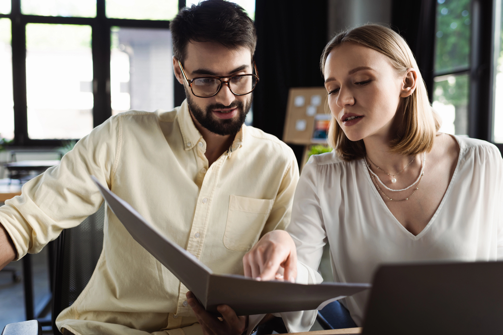 Cómo hacer un briefing ESDESIGN Cómo hacer un briefing ESDESIGN