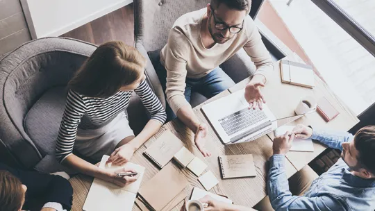 ¿Qué técnicas utilizar en la gestión de equipos creativos?-2