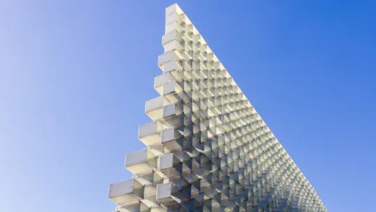 Arquitectura efímera: ¿De qué trata y qué características tiene?