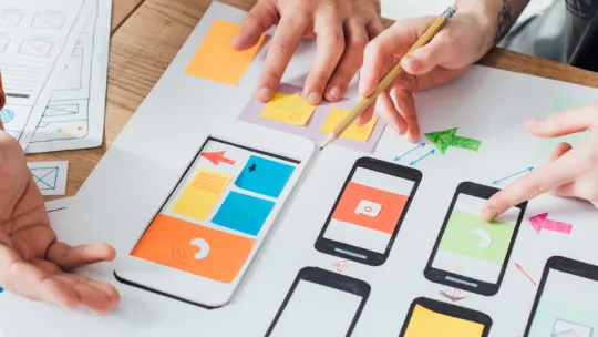 Shadowing: ¿De qué trata y cómo ayuda a mejorar tu UX?