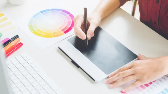 ¿Qué hace un ilustrador digital?