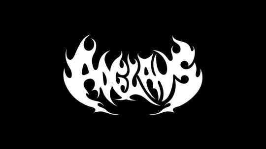 Alumnos y Docente de ESDESIGN Ganadores en los Premios LAUS 2024