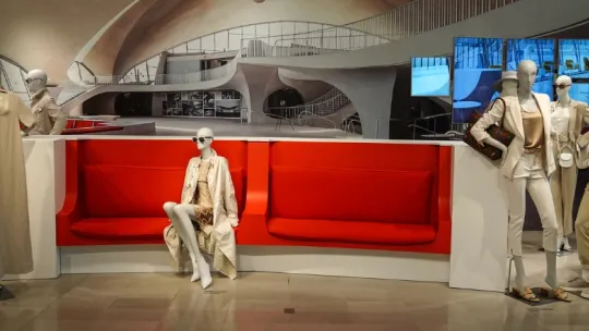 El escaparatismo y el diseño de espacios comerciales en 2024