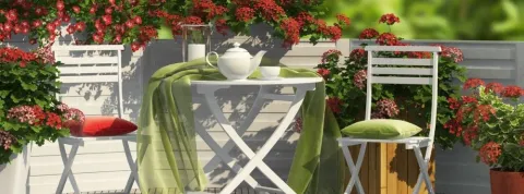 Algunos tips para decorar balcones estrechos y largos