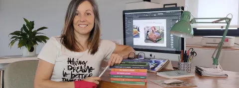 Eva Rami, ilustradora y exalumna de ESDESIGN, finalista en los 2023 International Latino Book Awards en Hollywood