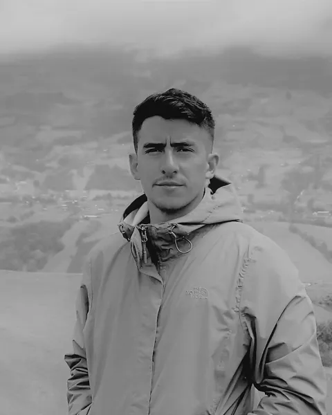Óscar Santamaría