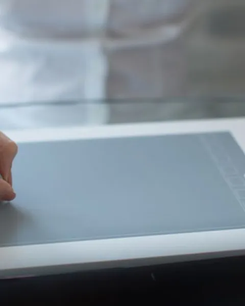 tablet_0.jpg