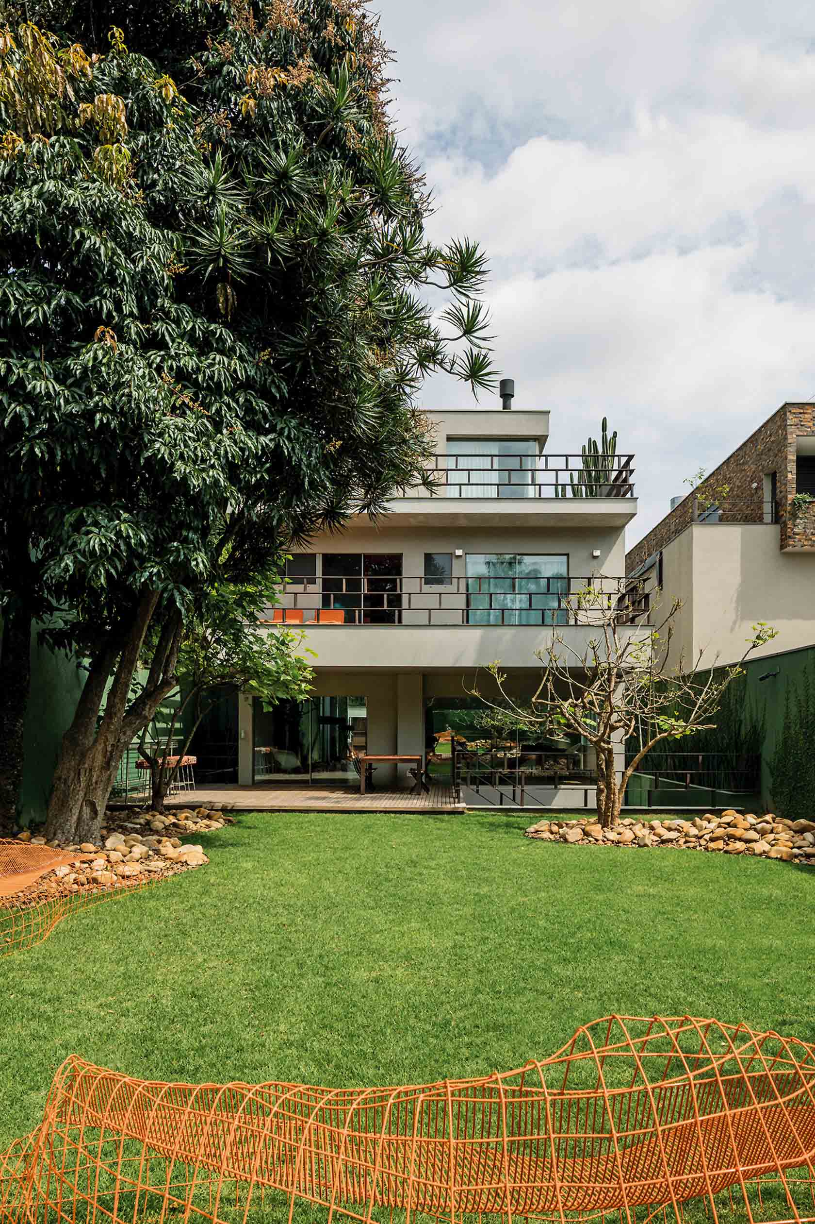 campana brothers first architectural commission by leonardo finotti