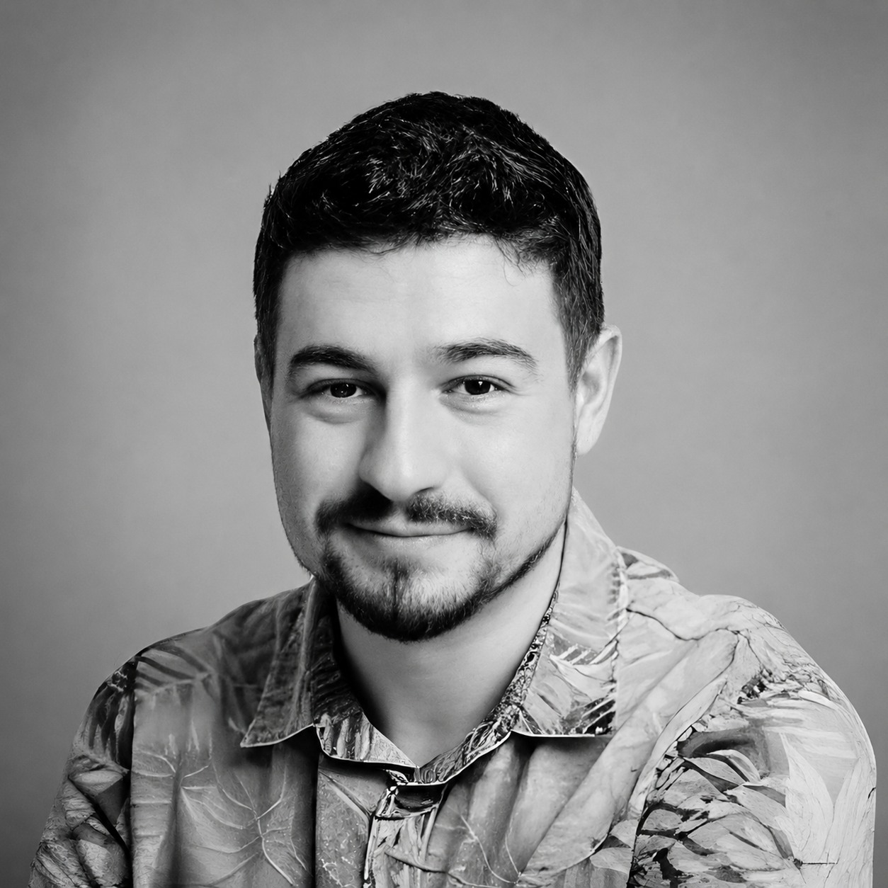 Carlos Zenzuke