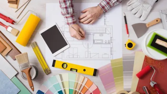 manos-a-la-obra-llevar-a-la-realidad-el-diseno-de-interiores.jpg