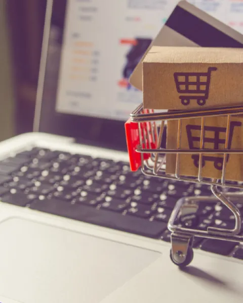 Diseño de experiencias de compra en tiendas físicas y online