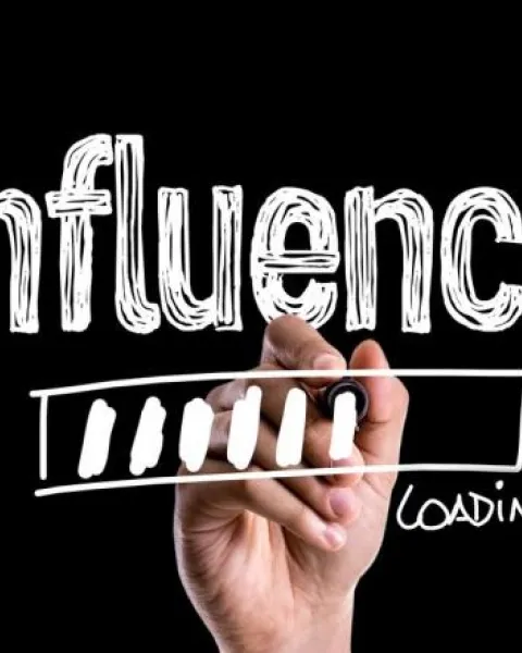 diferencia-entre-influencer-y-microinfluencer-cual-escoger.jpg