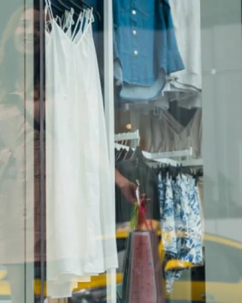 visual merchandiser